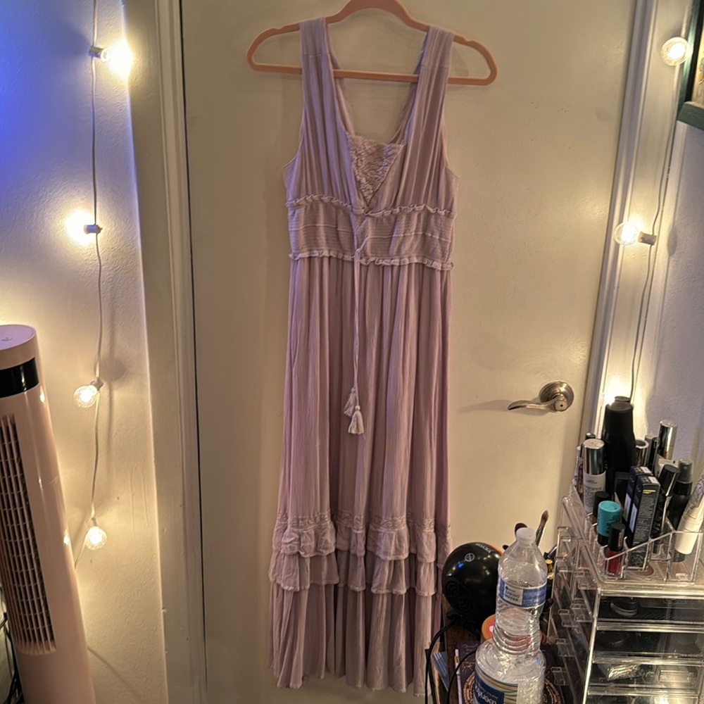 Lilac long dress with middle tie, sleeveless and faux layers, stretchy, boutique